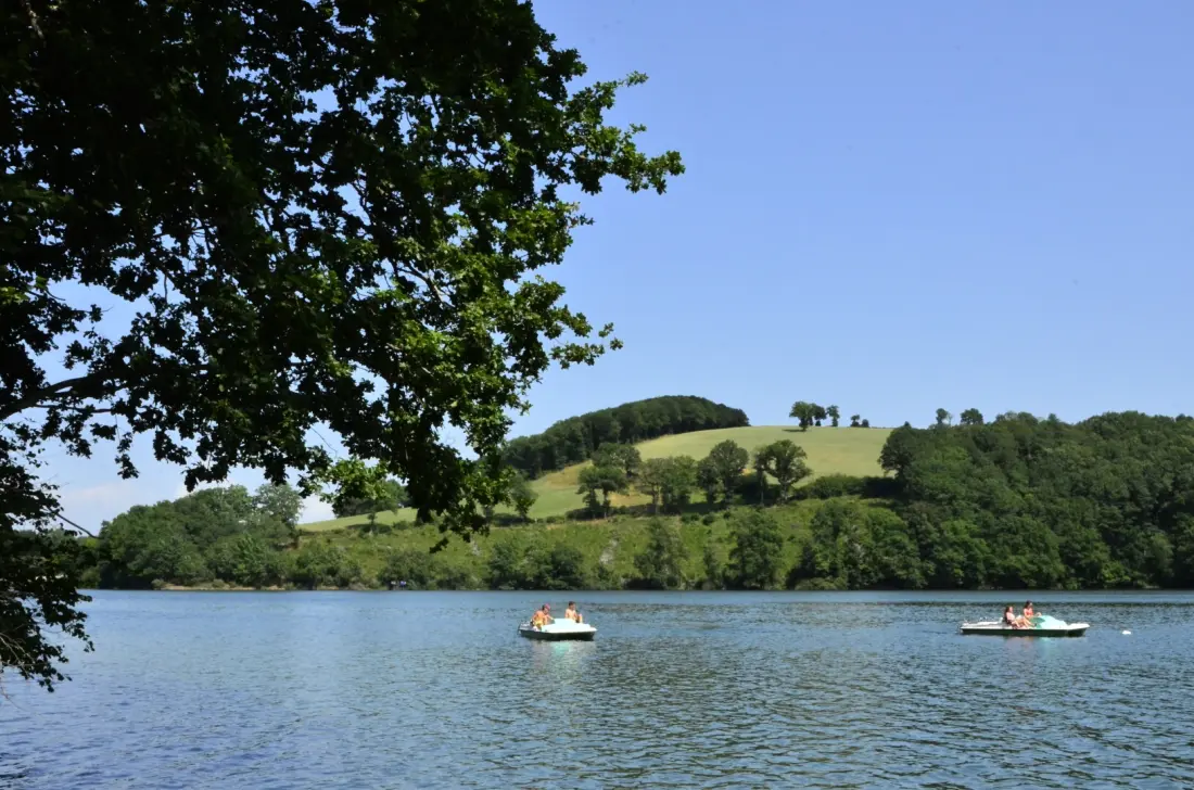 Camping Les Terrasses du Lac4 étoiles★★★★