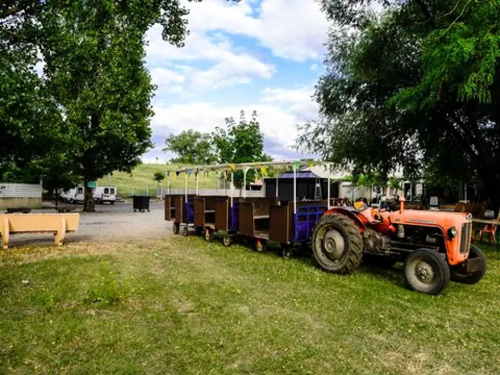 Camping Les Sablons 2 étoiles★★