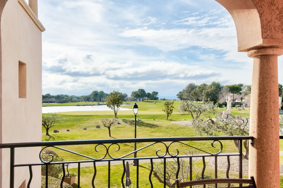 Résidence Hôtel du Golf de Pont Royal - maeva Home