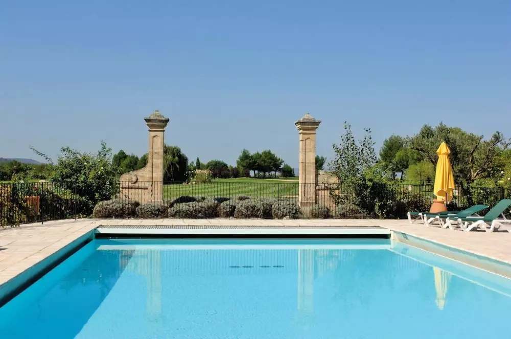 Hôtel du Golf Pierre & Vacances de Pont Royal3 étoiles★★★