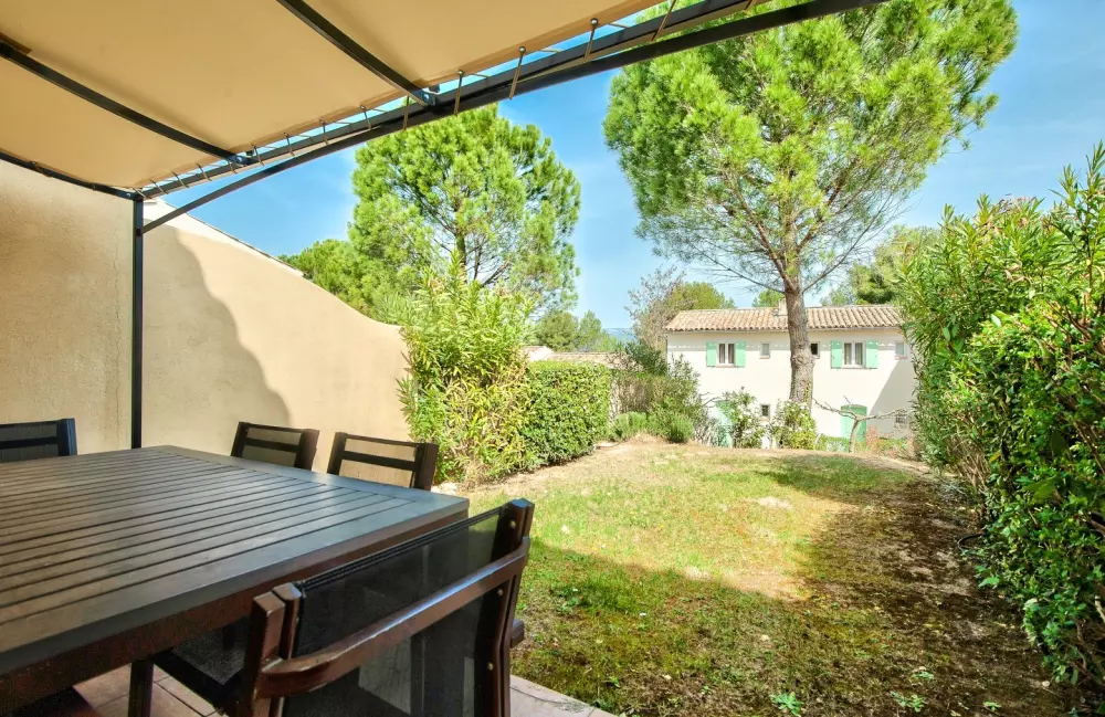 Les Maisons de Pont Royal en Provence - maeva Home