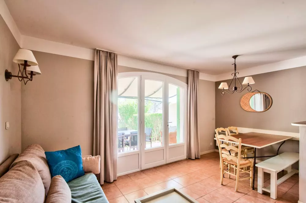 Les Maisons de Pont Royal en Provence - maeva Home