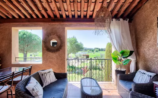 Résidence Hôtel du Golf de Pont Royal - maeva Home
