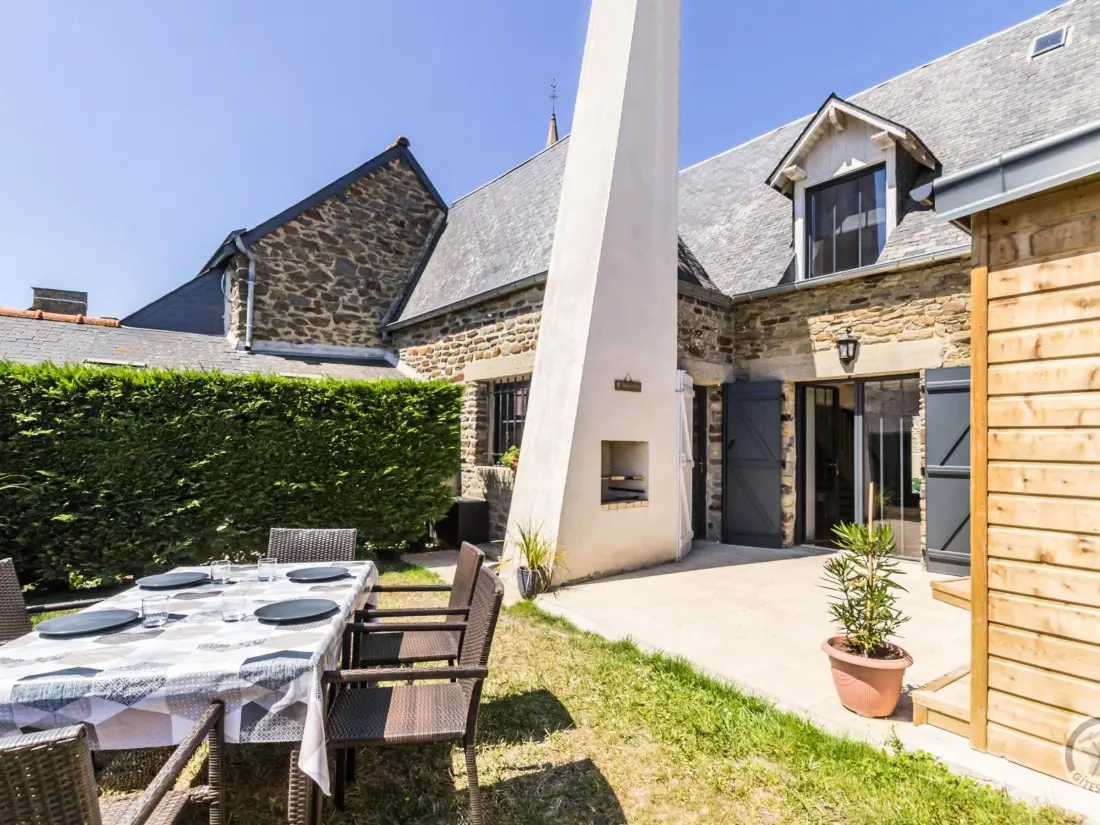 Maison de Vacances PONTORSON 12