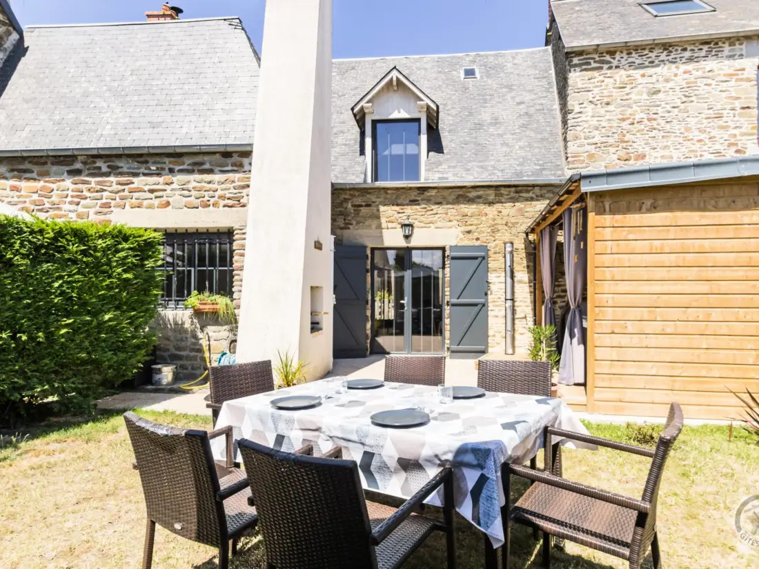 Maison de Vacances PONTORSON 12
