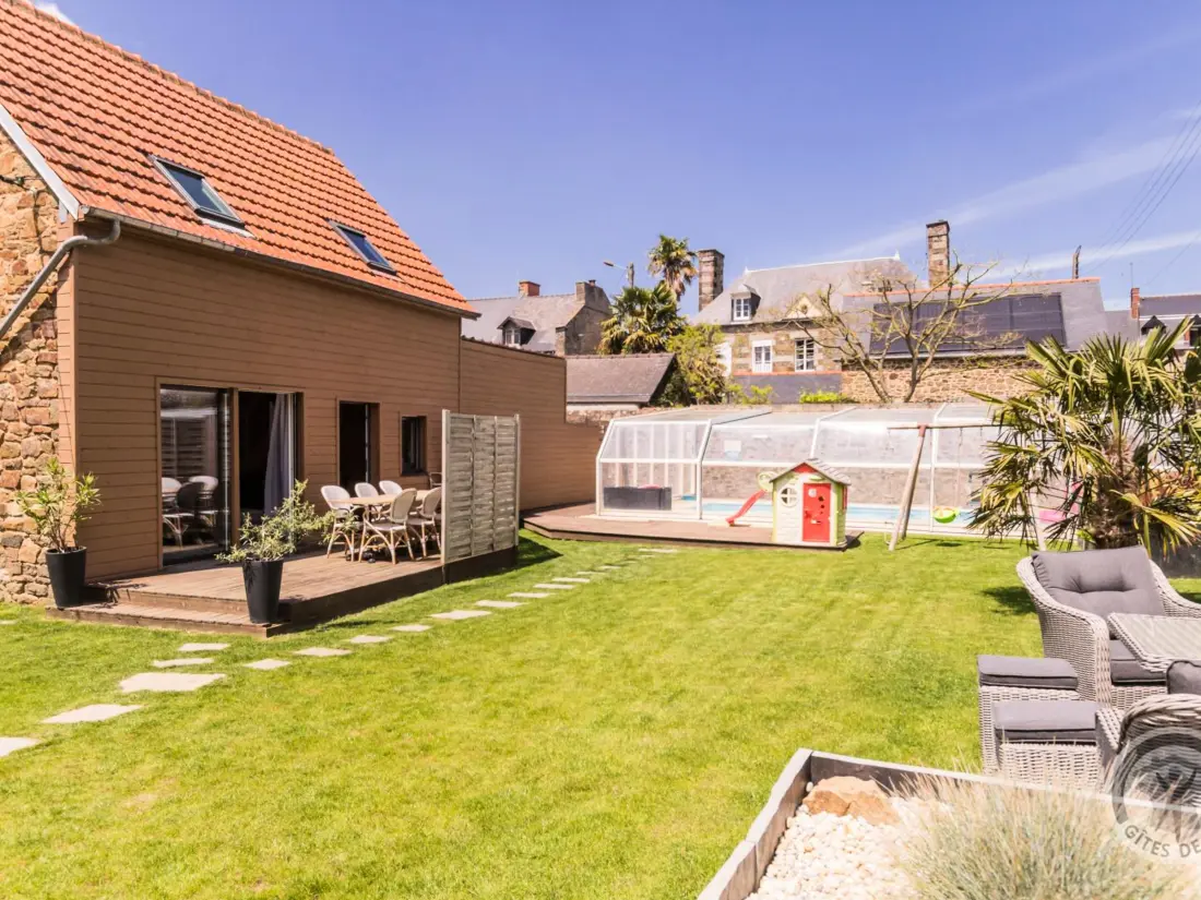 Maison de Vacances PONTORSON 8