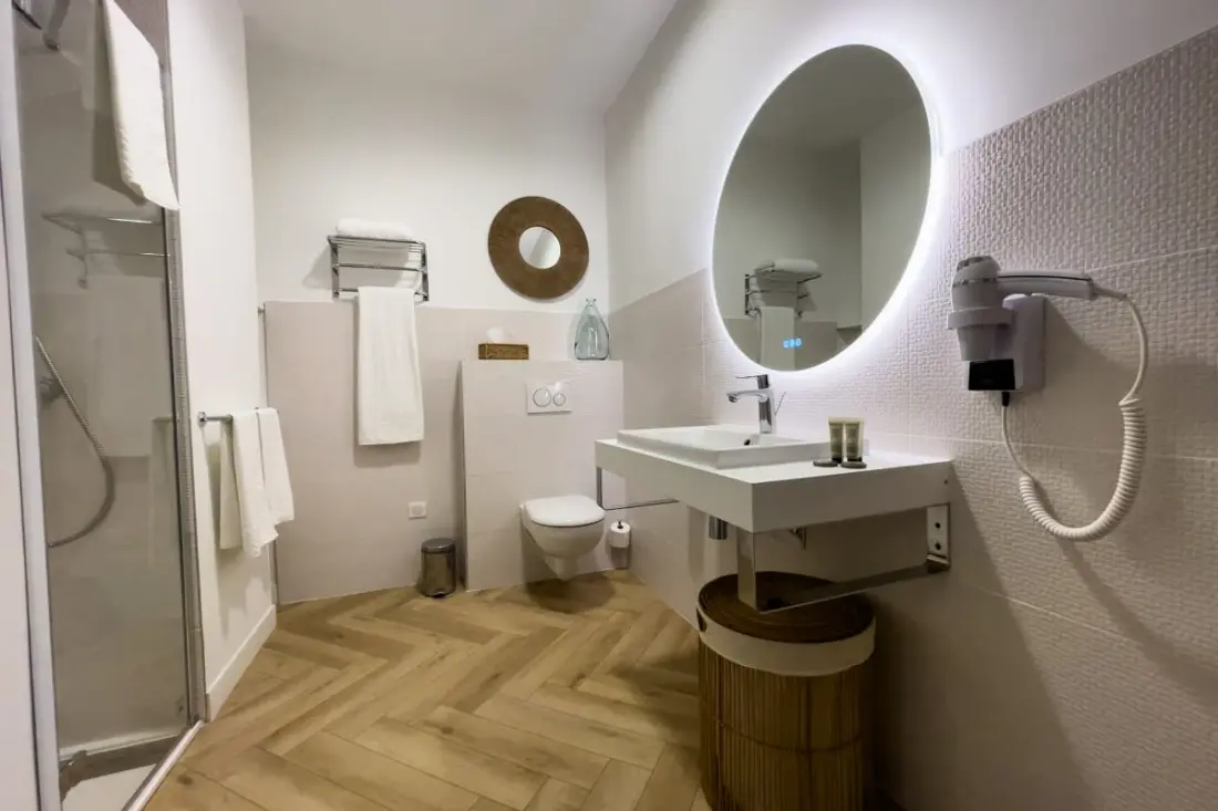 Maison Régent &amp; Spa - A L'ombre Des Pins - Bord De Mer