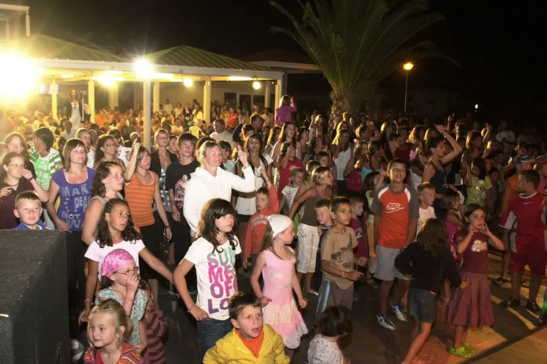 Camping l'Oasis et California 4 étoiles★★★★