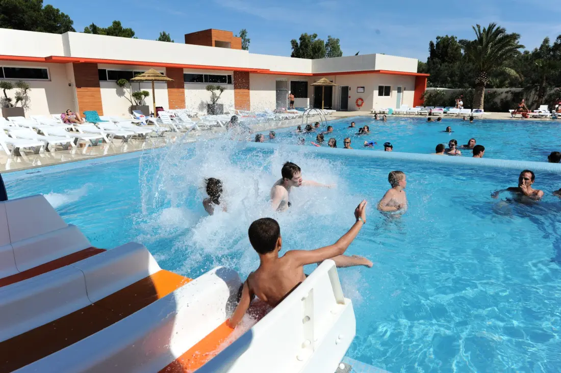 Camping l'Oasis et California 4 étoiles★★★★