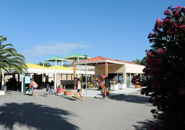 Camping L'Oasis**** | Location Port Barcares | Maeva.com