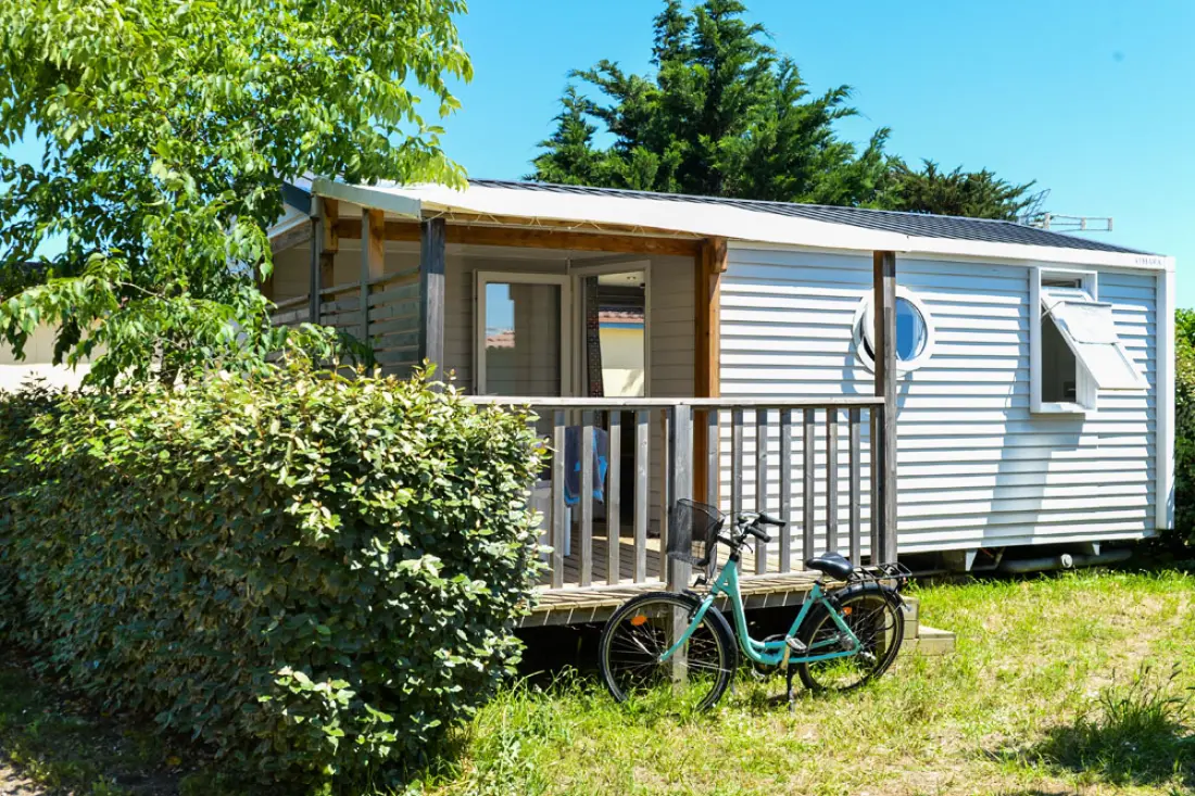 Camping Paradis Nai'a Village 4 étoiles★★★★