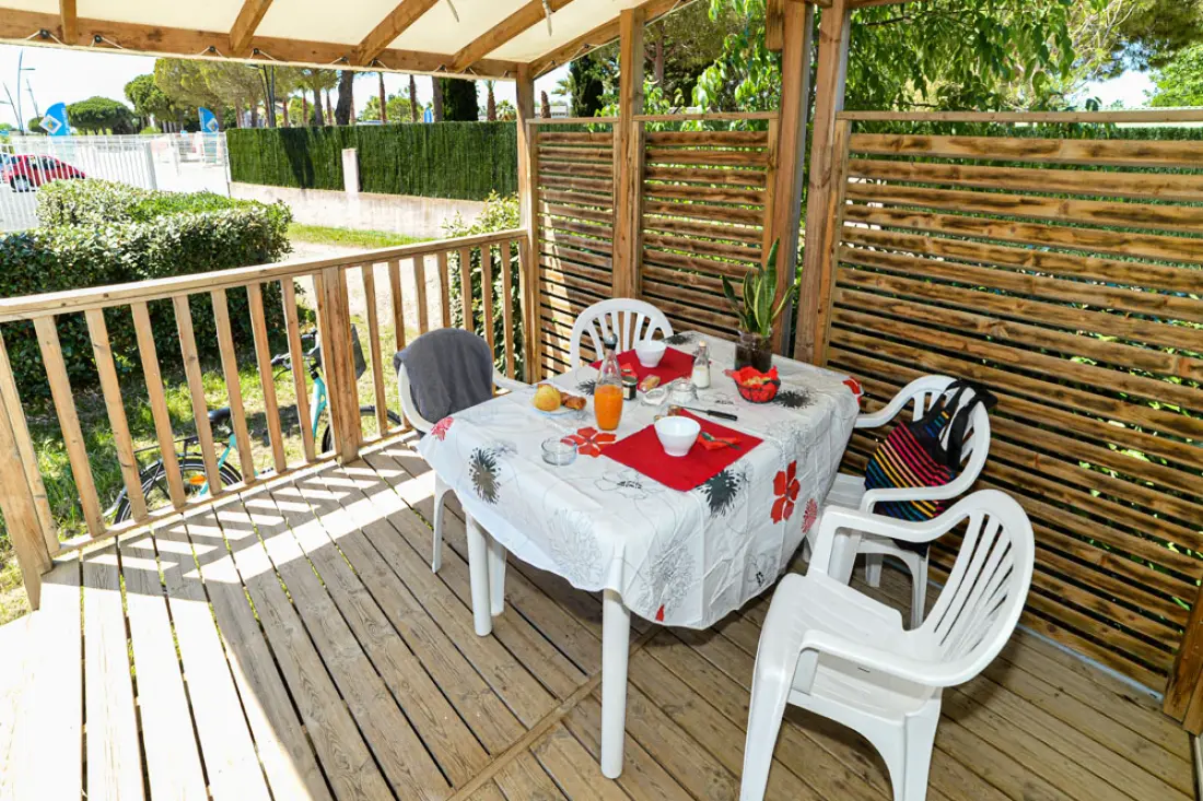 Camping Paradis Nai'a Village 4 étoiles★★★★