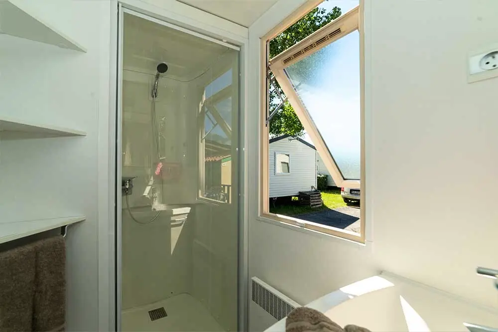 Camping Paradis Nai'a Village 4 étoiles★★★★