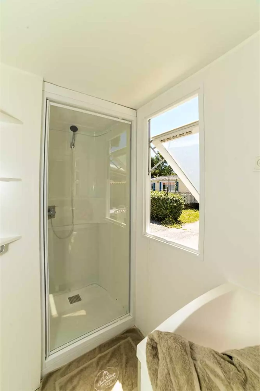 Camping Paradis Nai'a Village 4 étoiles★★★★