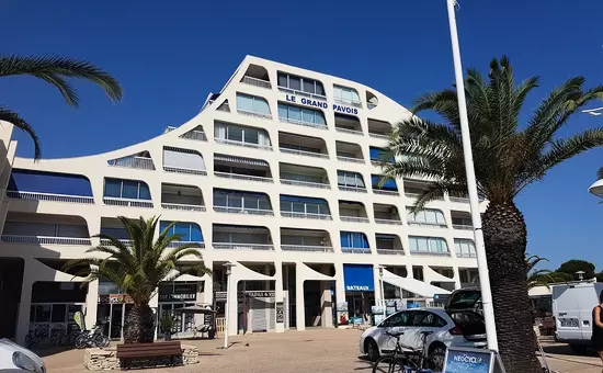 Appartement situé au Port Camargue