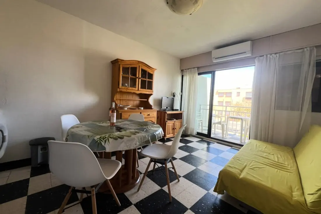 Appartement Charmant Avec Vue Sur La Mer