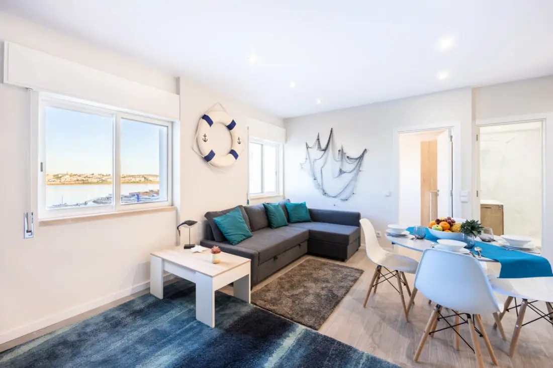 Torri Riverview Apartment