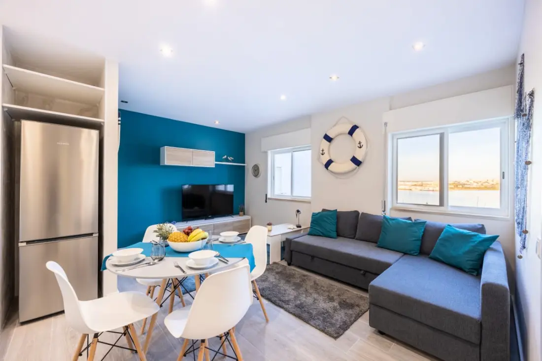 Torri Riverview Apartment