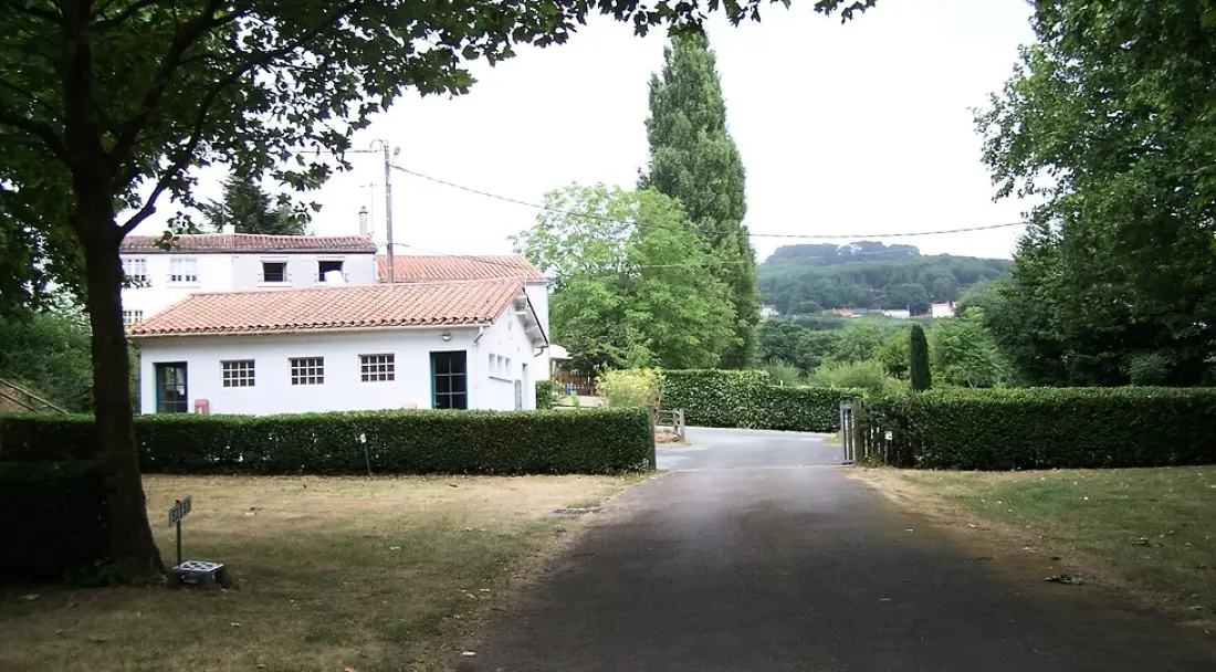 Camping Lac De Pouzauges 3 étoiles★★★