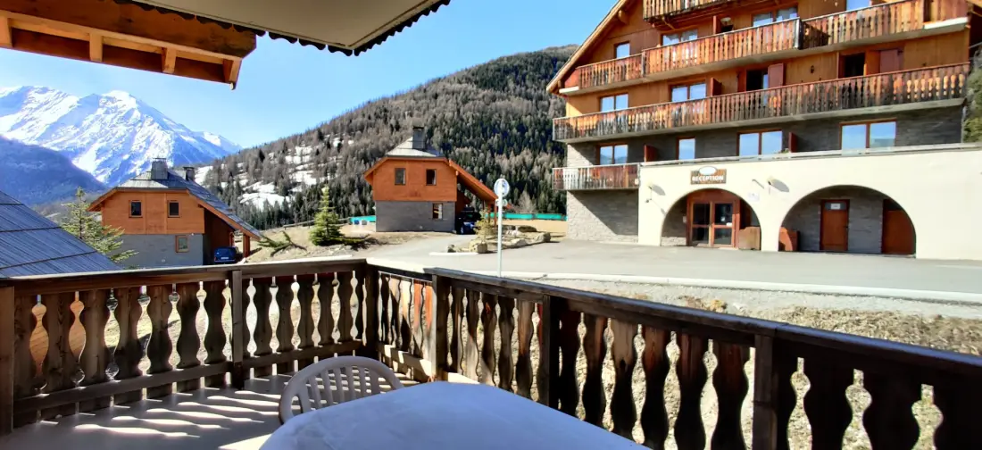 Les Chalets De Praroustan