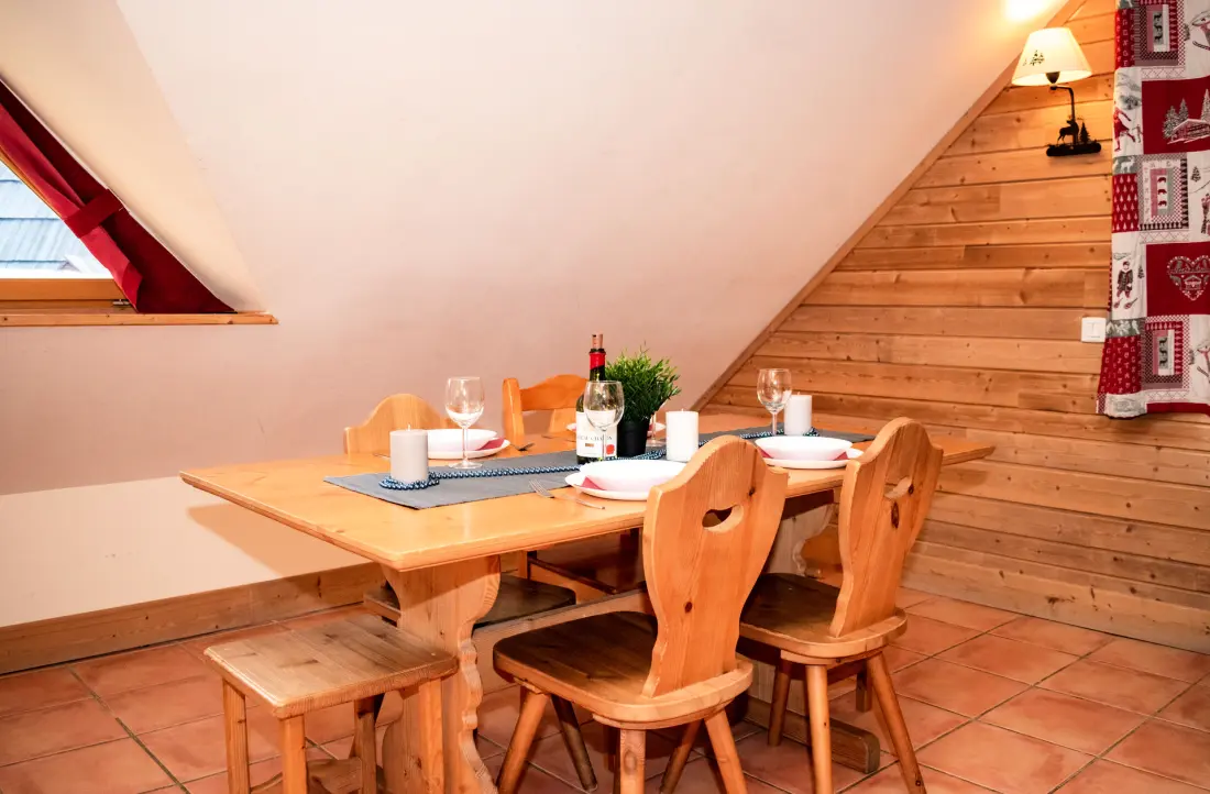 Les Chalets De Praroustan