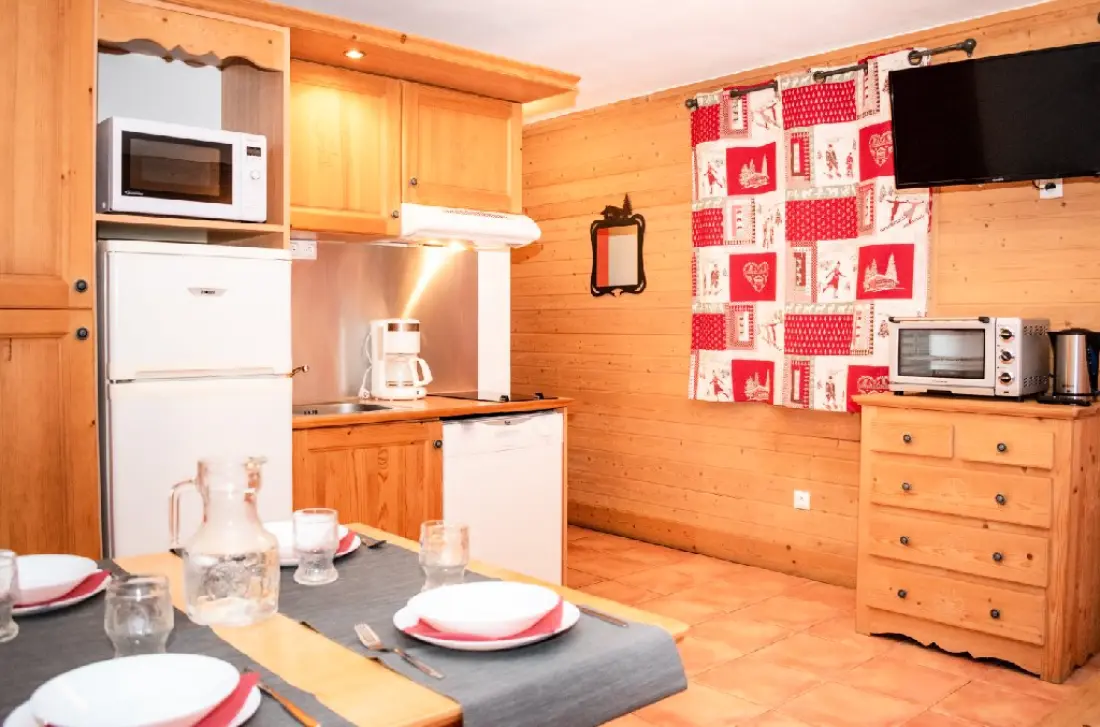 Les Chalets De Praroustan