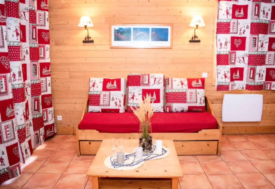 Les Chalets De Praroustan