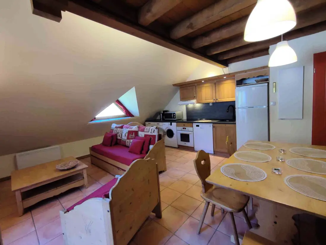 Les Chalets De Praroustan