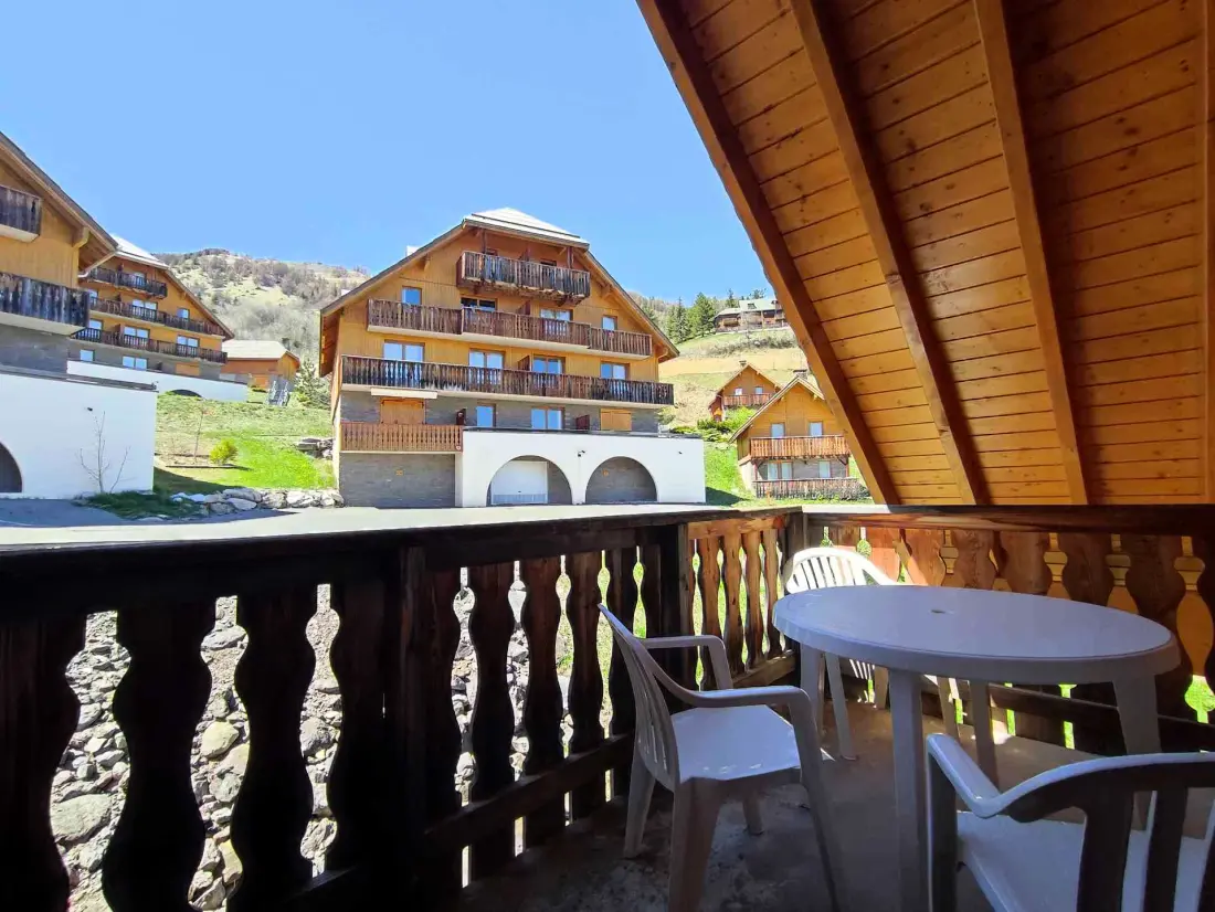 Les Chalets De Praroustan