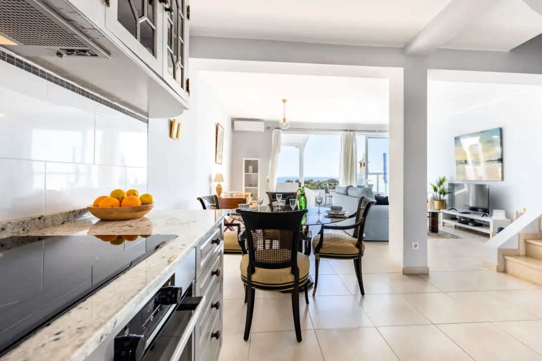 Bay View Townhouse