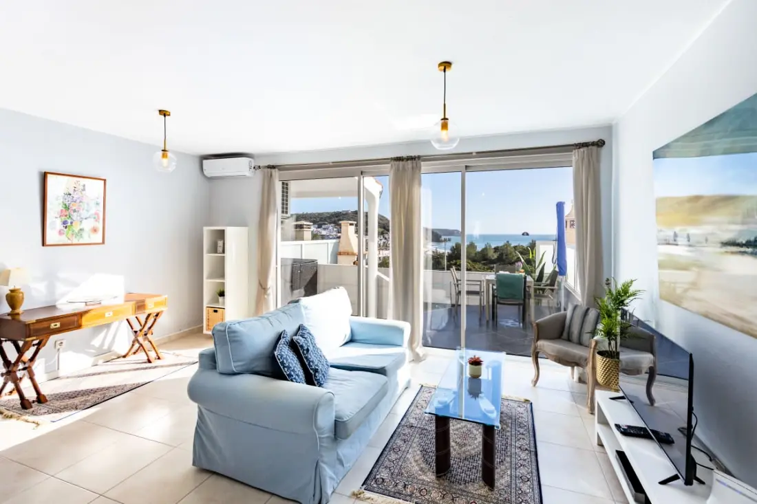 Bay View Townhouse