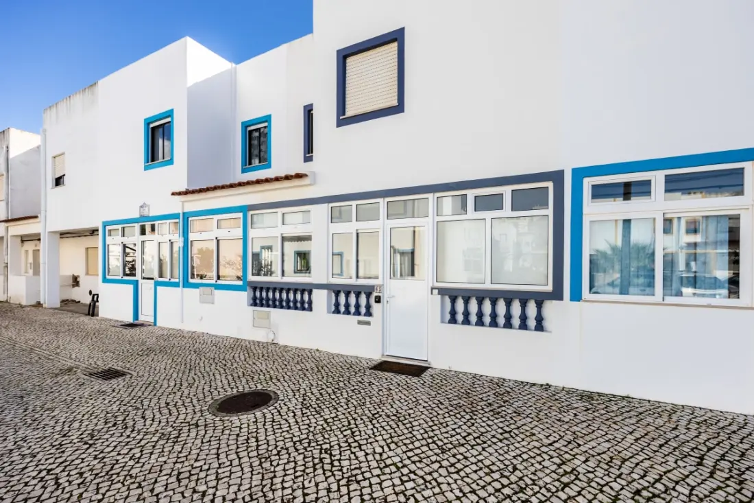 Bay View Townhouse