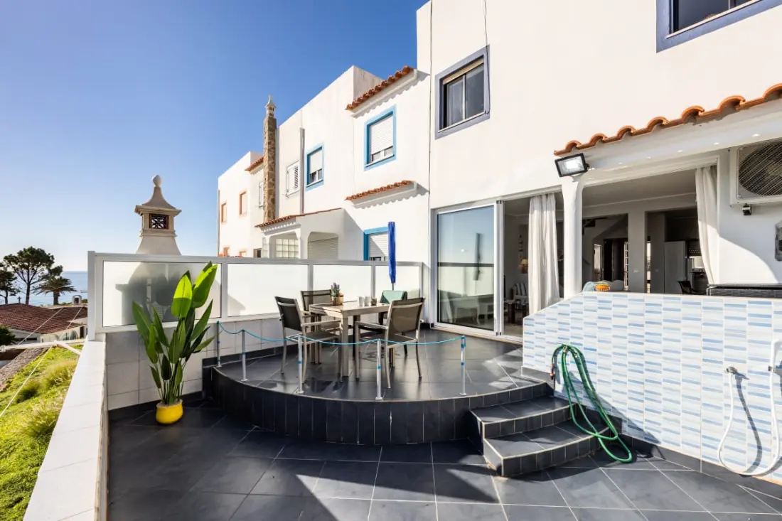 Bay View Townhouse