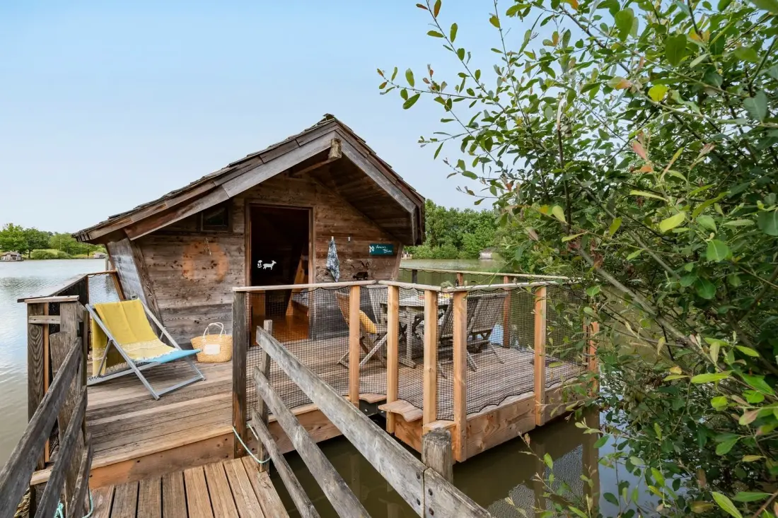 Village Flottant de Pressac4 étoiles★★★★