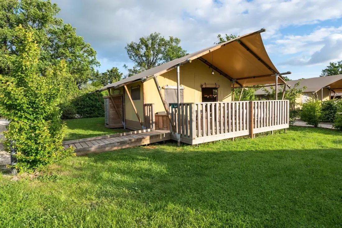 Village Flottant de Pressac4 étoiles★★★★