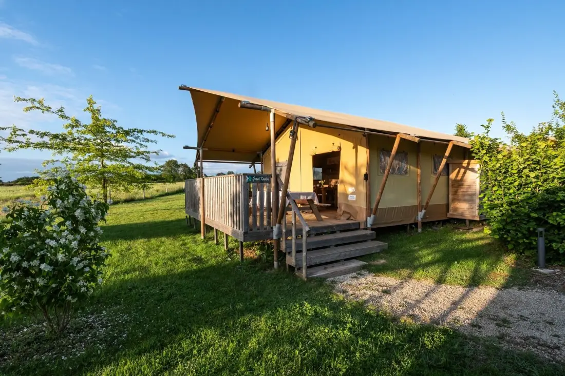 Village Flottant de Pressac4 étoiles★★★★