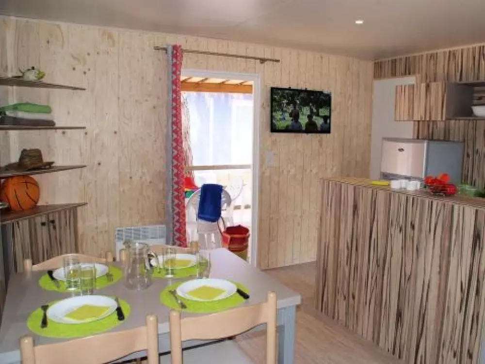 Camping Montana Parc Oasis Village - Coeur de l'Estérel 5 étoiles★★★★★