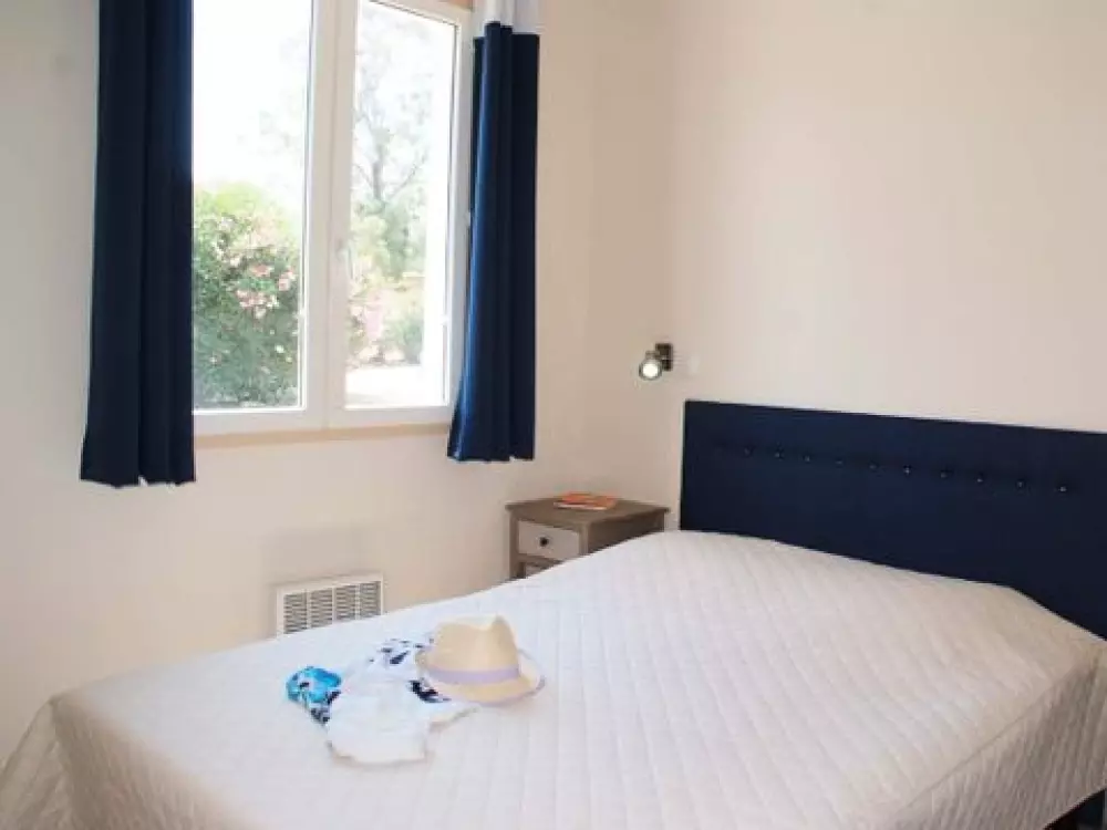 Camping Montana Parc Oasis Village - Coeur de l'Estérel 5 étoiles★★★★★