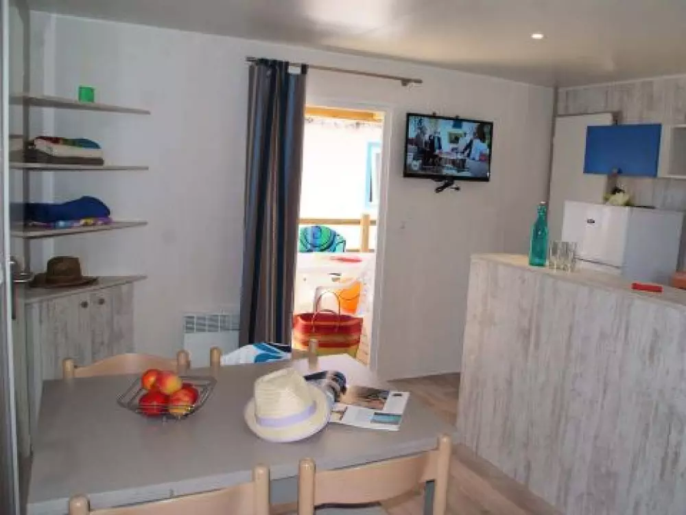 Camping Montana Parc Oasis Village - Coeur de l'Estérel 5 étoiles★★★★★