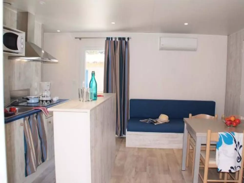 Camping Montana Parc Oasis Village - Coeur de l'Estérel 5 étoiles★★★★★