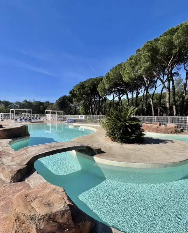 Chalet Dans Domaine 5 étoiles Avec Piscine
