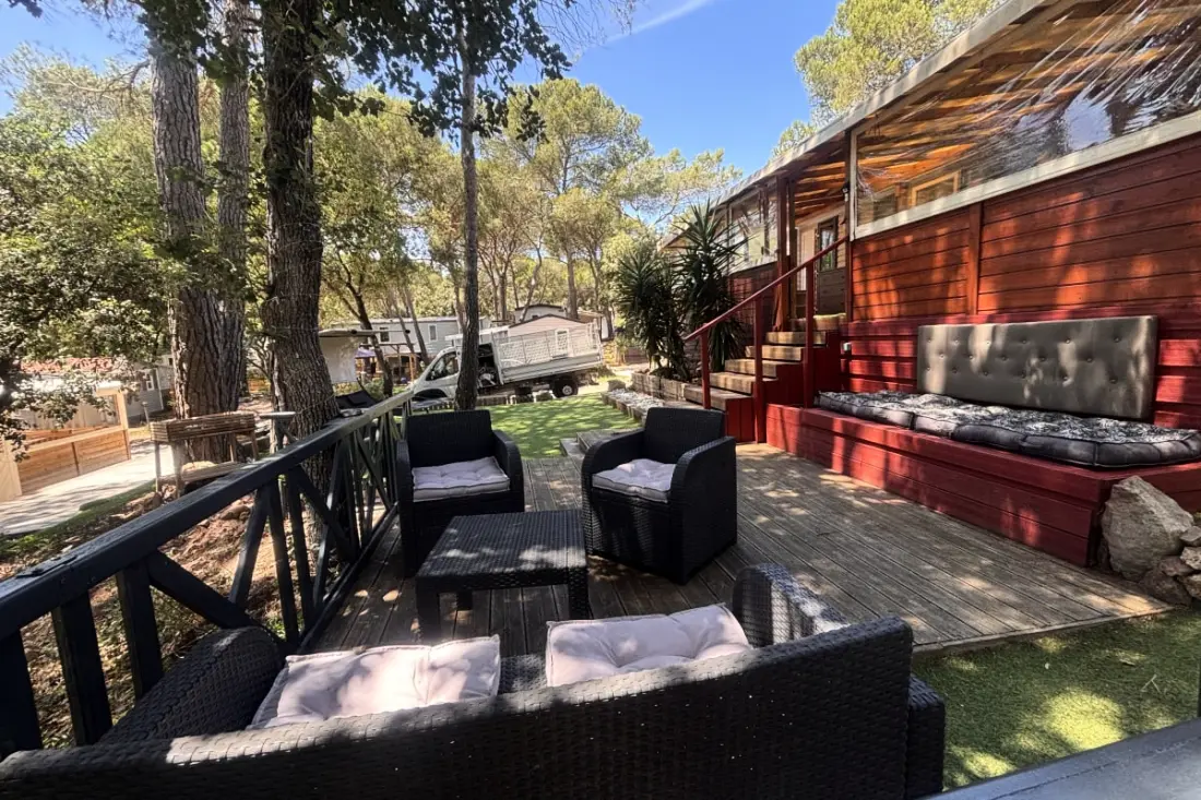 Chalet Dans Domaine 5 étoiles Avec Piscine