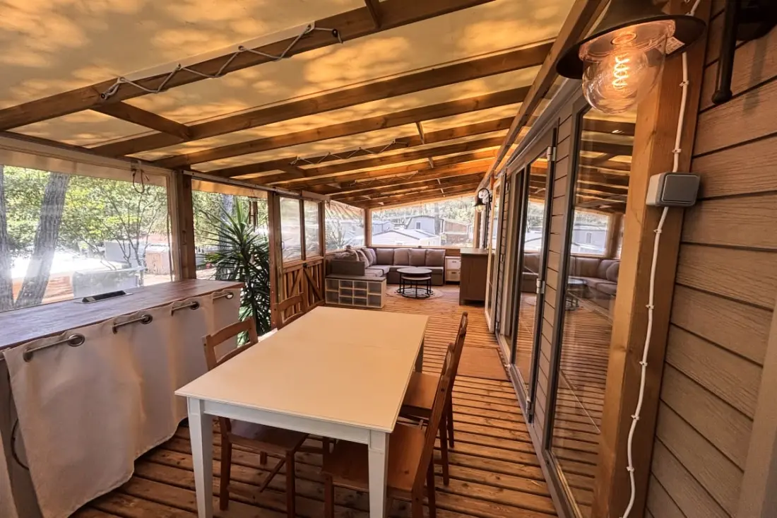 Chalet Dans Domaine 5 étoiles Avec Piscine