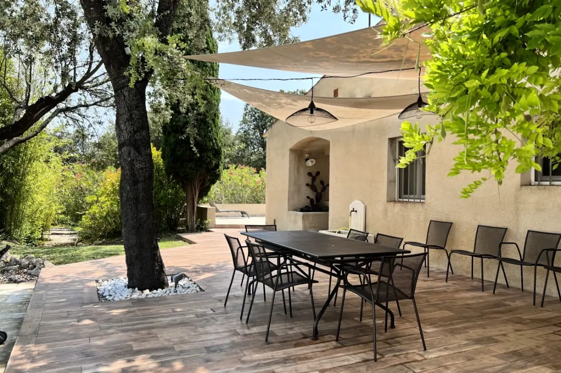 Villa Maya : Grande Villa Et Piscine Incroyable Au Pied Du Luberon