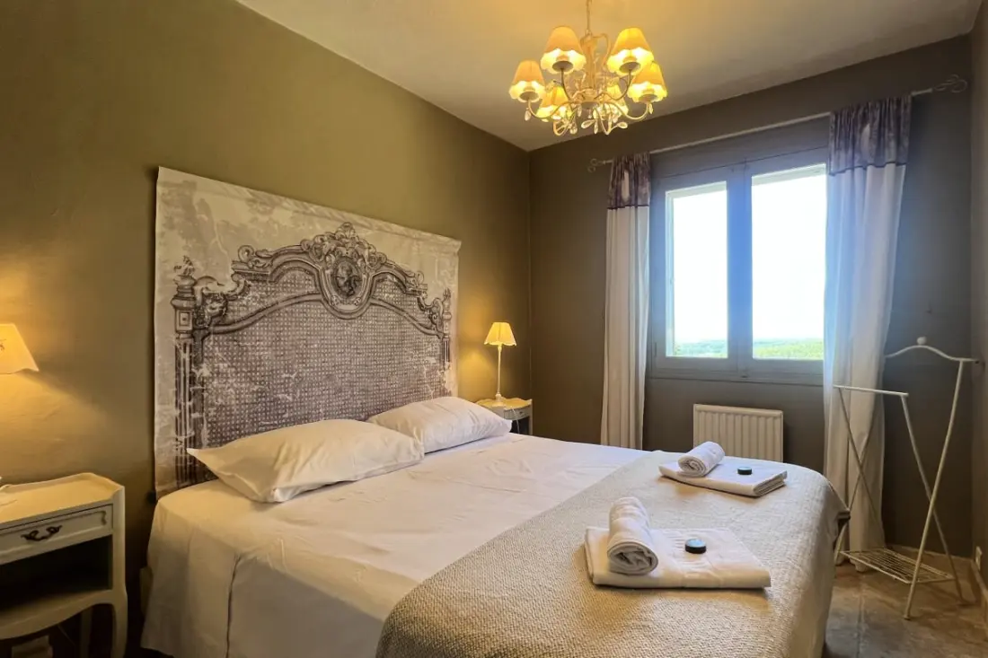 Villa Maya : Grande Villa Et Piscine Incroyable Au Pied Du Luberon
