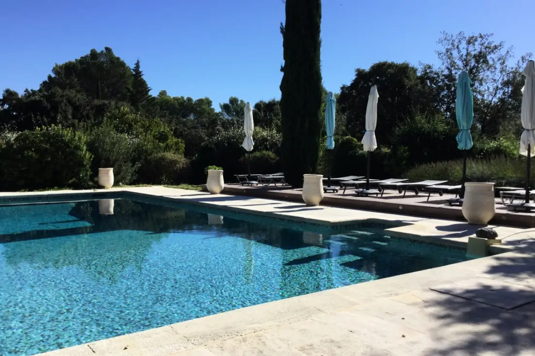 Villa Maya : Grande Villa Et Piscine Incroyable Au Pied Du Luberon