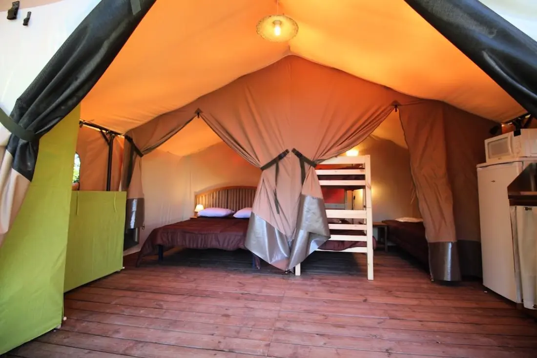 CAMPING DE LA SOLE 4 étoiles★★★★