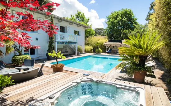 Superbe Villa Calme Avec Piscine Chauffée Et Jacuzzi à 300 M De La Plage