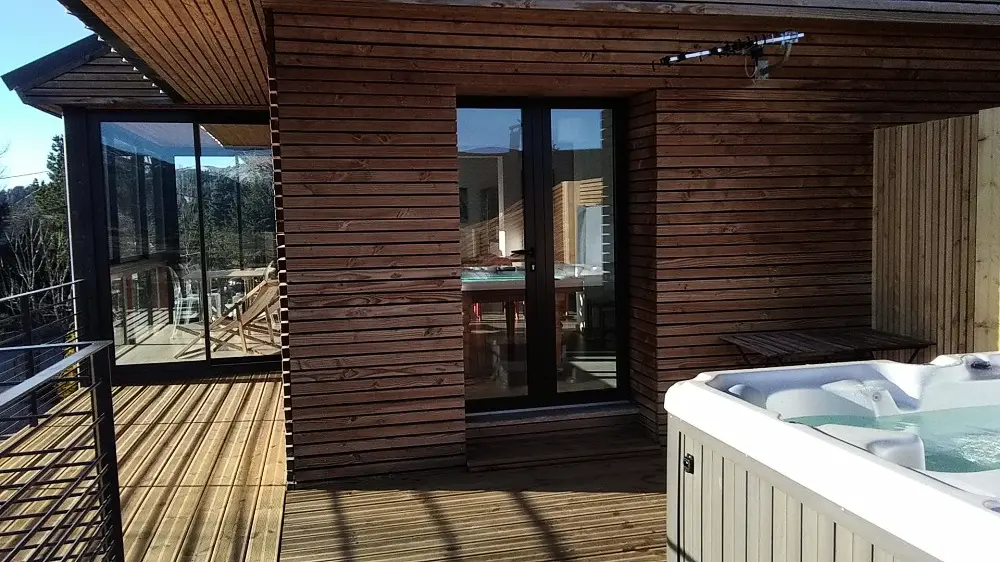 Chalet moderne avec spa à Pyrénées 2000