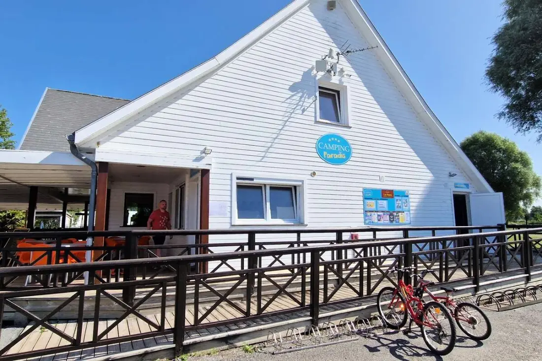 Camping Paradis Les Roses 4 étoiles★★★★